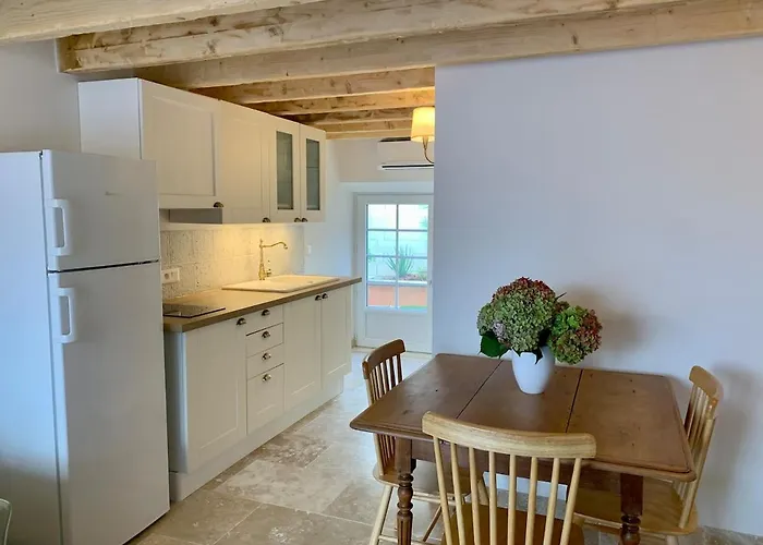 La Petite Maison